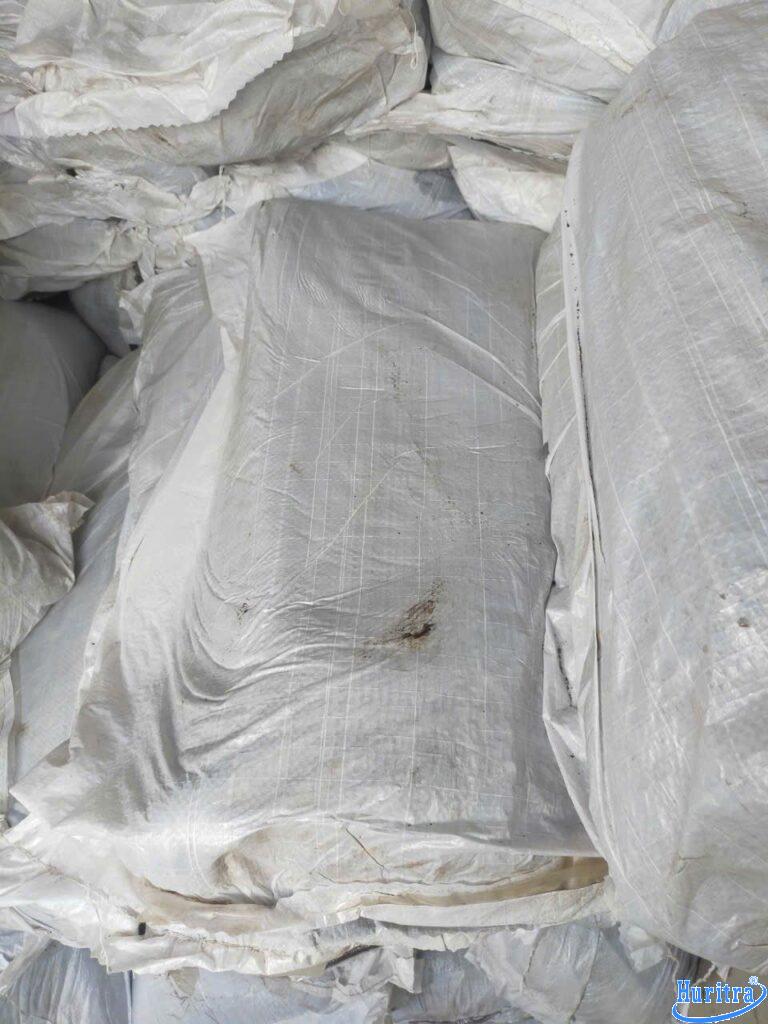 Nhựa Đường Cứng (115/15) - Cập Nhật Đặc Tính, Ứng Dụng & Báo Giá 2025 23 z6899752509547 aba4df7b94e84d77aba500e65adc1181