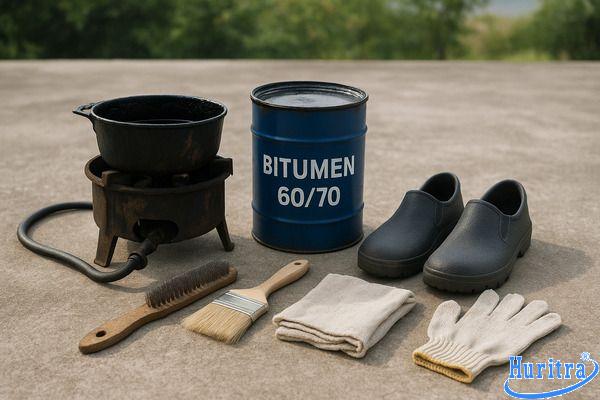 Bộ dụng cụ và vật liệu chuẩn bị trước khi chống dột mái tôn bằng nhựa đường.