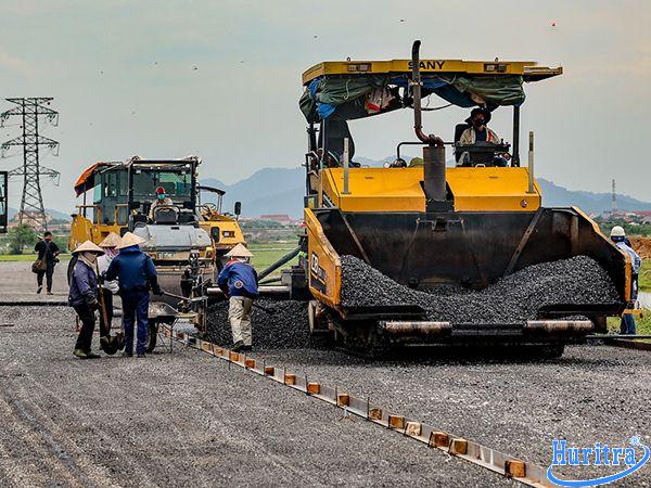 Tiến hành thi công