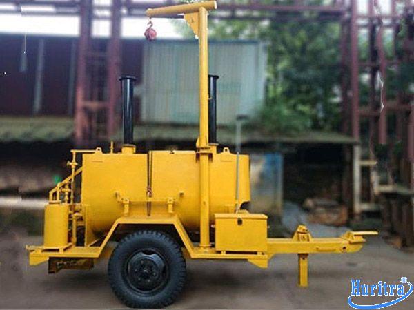 Máy phun nhựa đường dùng để gia nhiệt và phun tưới nhựa đường