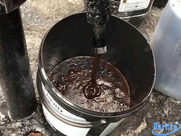 Nhựa đường nhũ tương là gì? Phân loại, ứng dụng & Báo giá 11 Nhũ tương gốc Axit (Cationic)